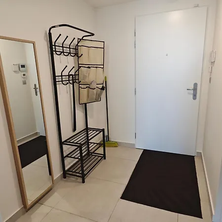Comfort Flat With Great Location Prague Exterior photo